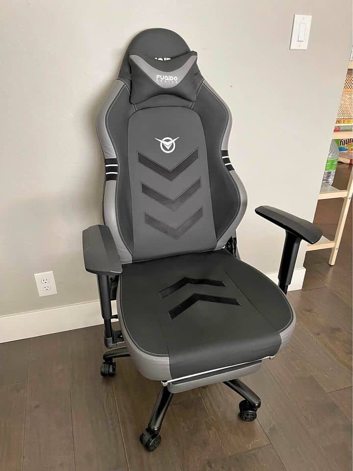 Fuqido Big and Tall Gaming Chair