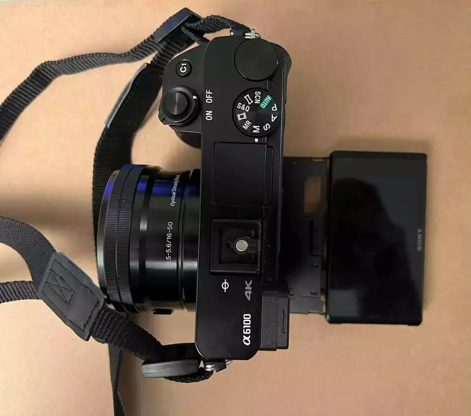 Sony Alpha A6100 Mirrorless Camera