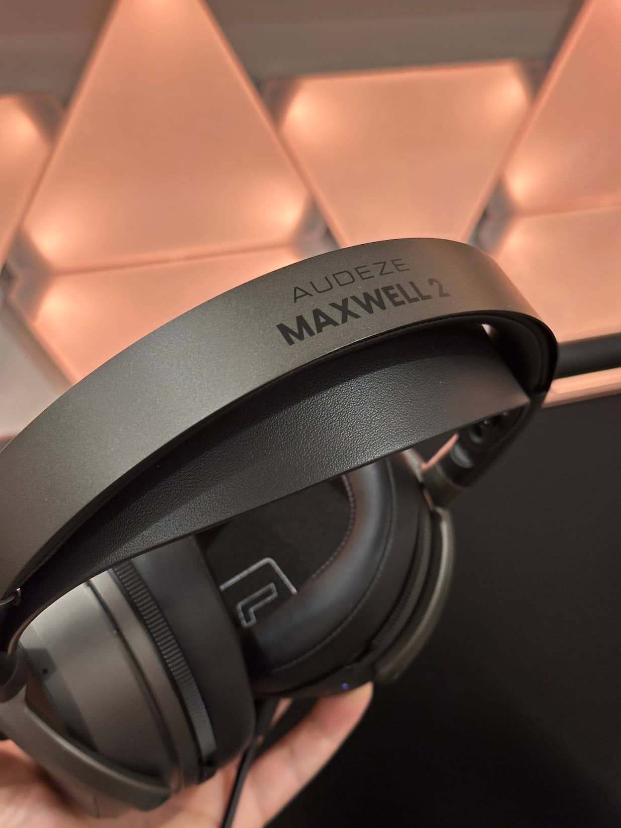 Maxwell 2
