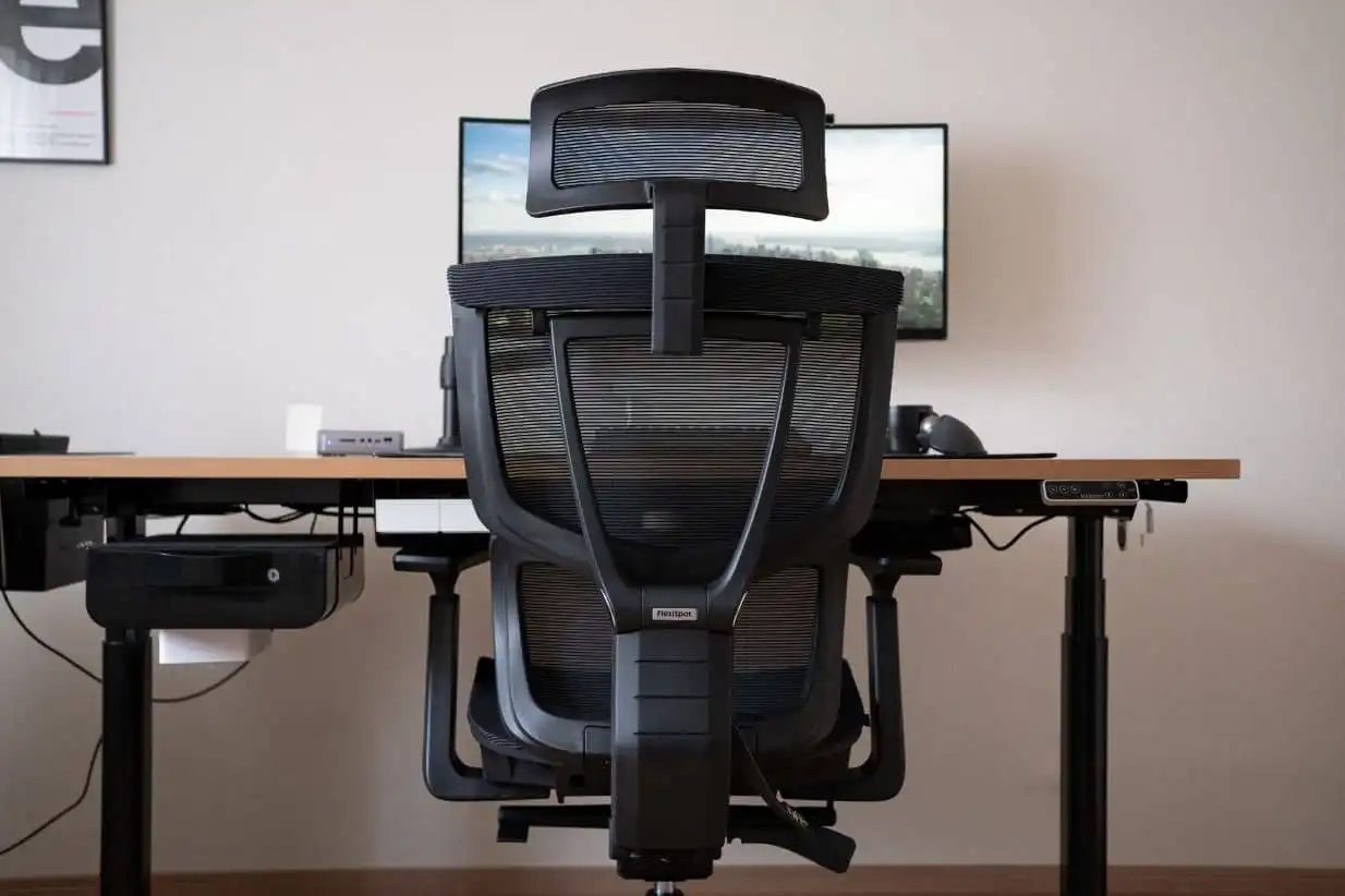 Flexispot C7 office chair for Improved Posture and Productivity