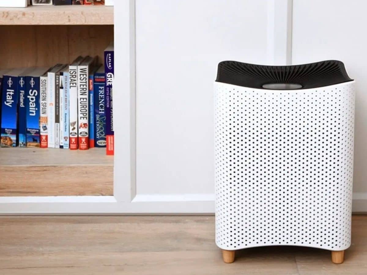 Best-Air-Purifiers-to-Get-Rid-of-Dust-Keep-It-Away3