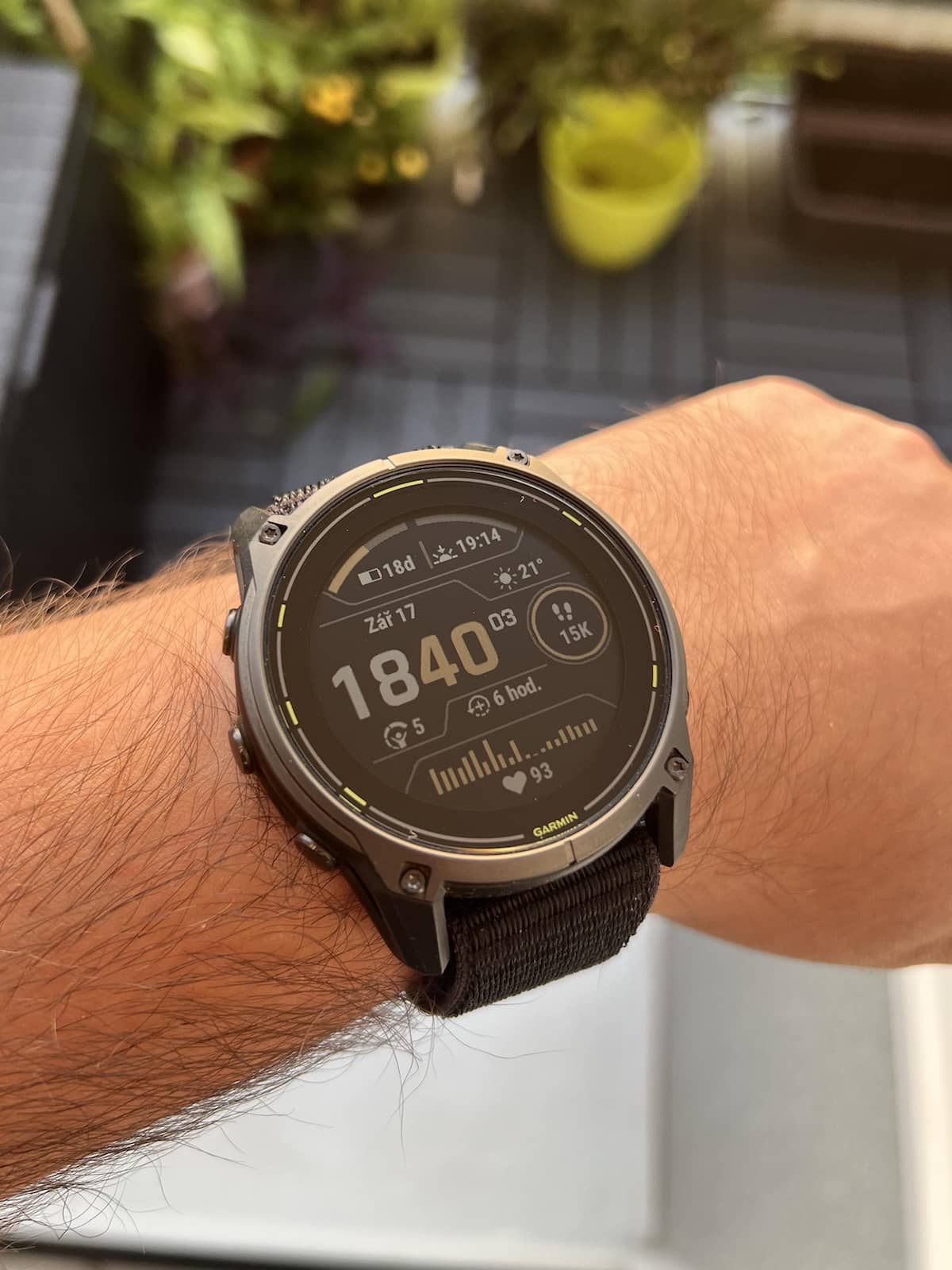 Garmin Enduro 3 Smartwatch for long battery life