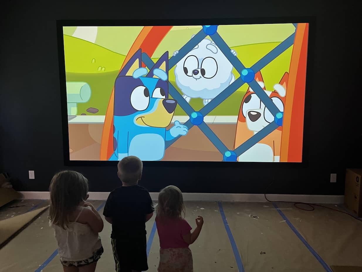 _Epson EpiqVision Ultra LS800 3-Chip 3LCD 3