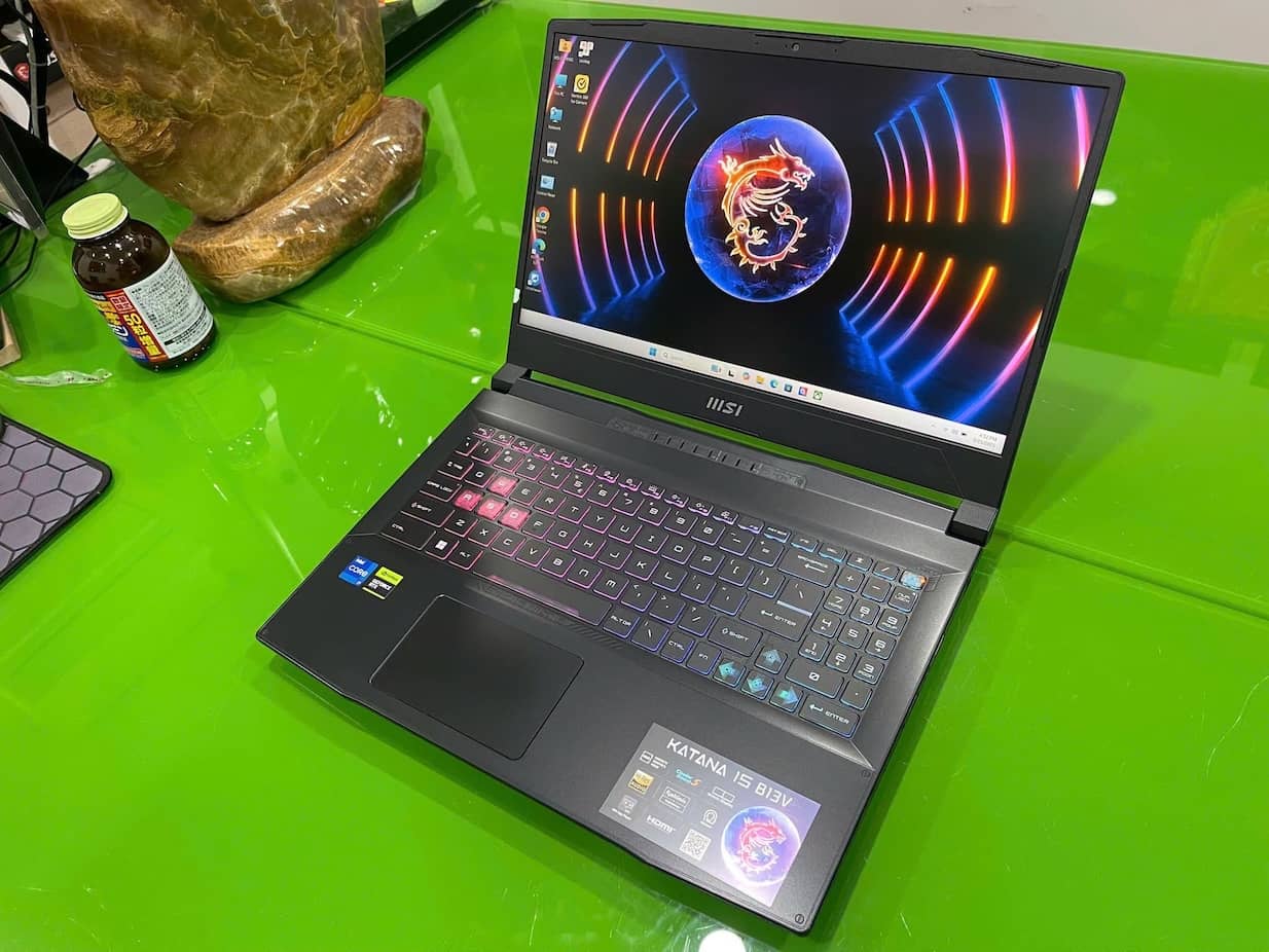 MSI Katana 15 HX