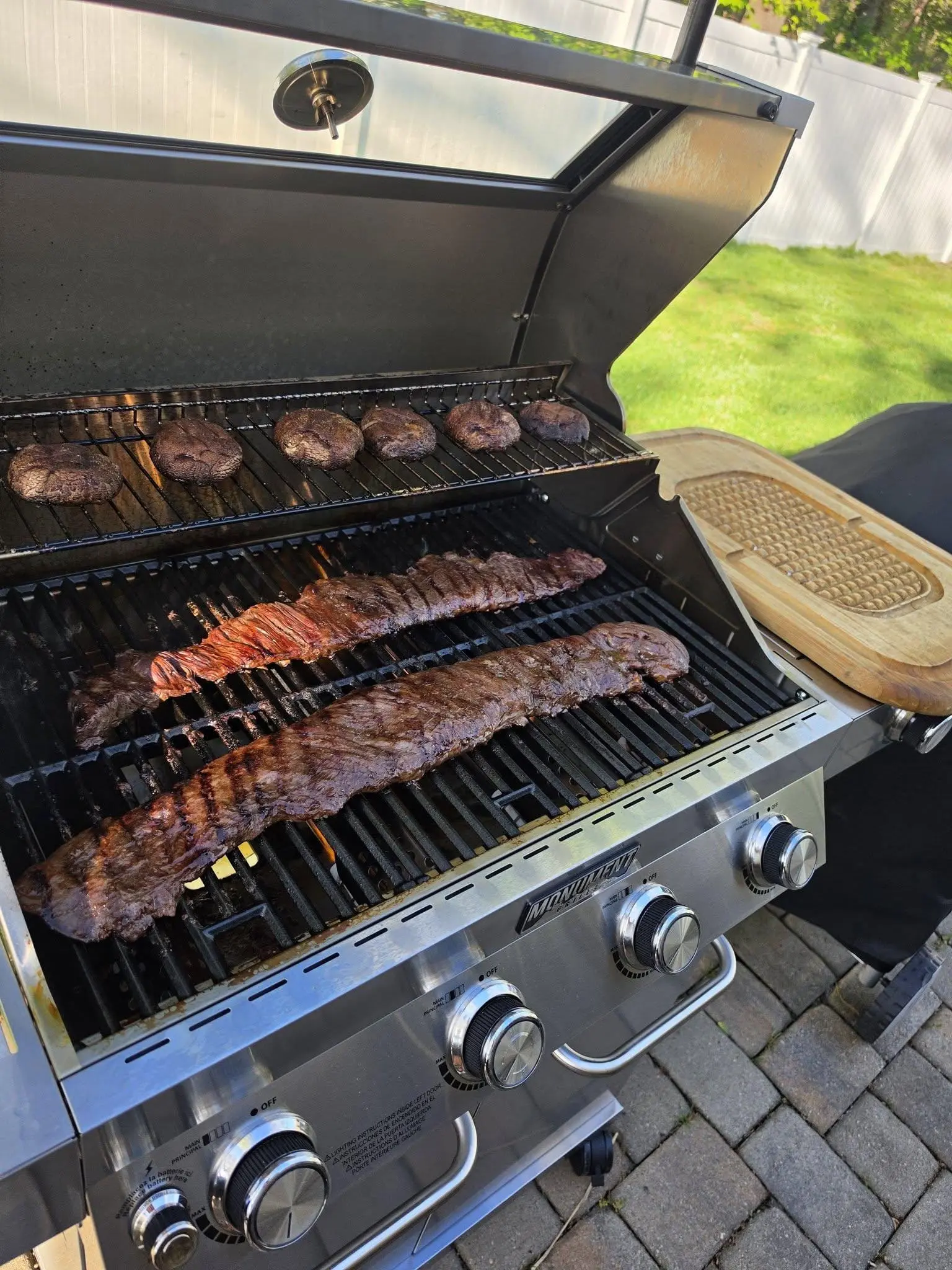 Monument Grills 4-Burner Propane