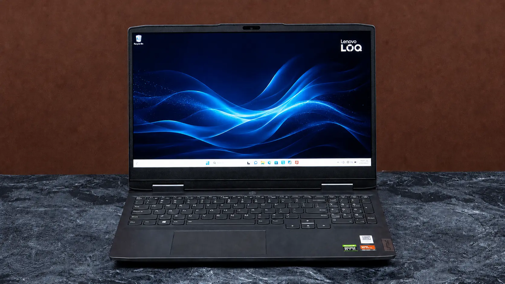 Lenovo LOQ 15