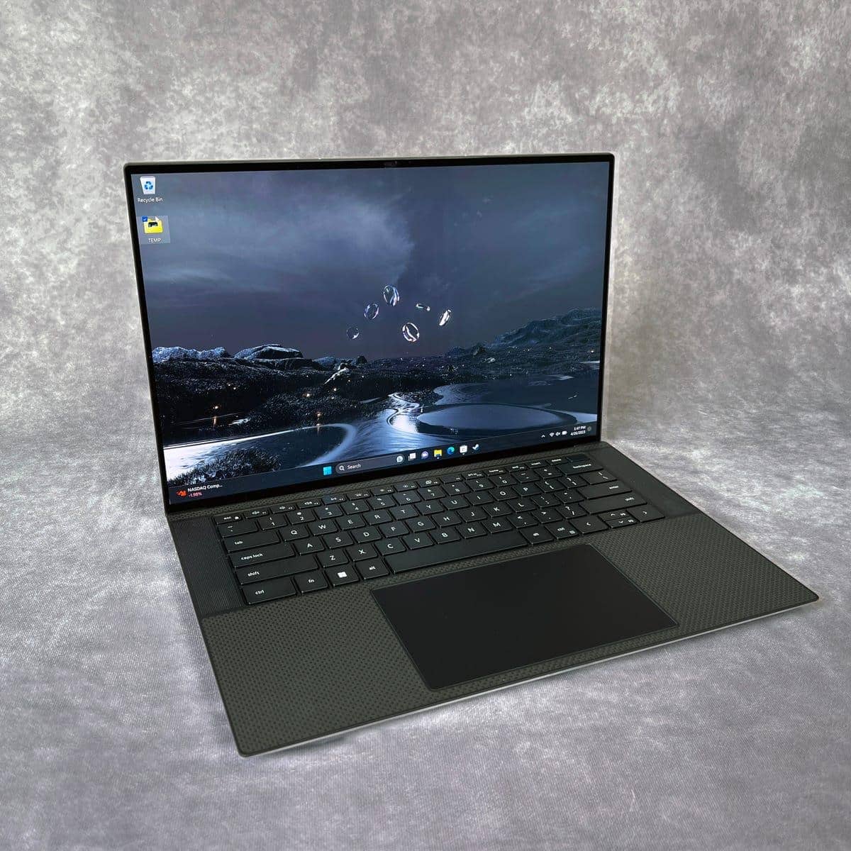 Dell XPS 13