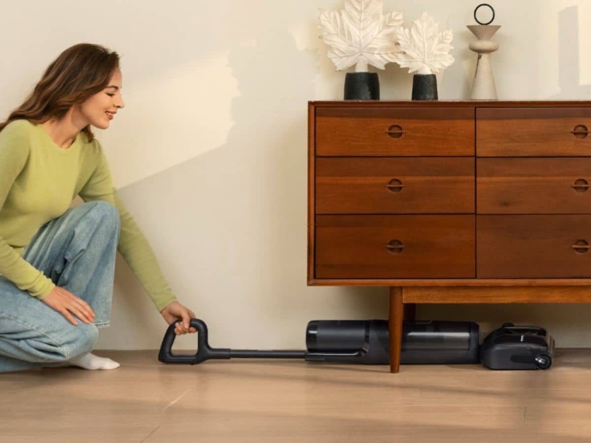 Best-Cordless-Wet-and-Dry-Vacuum-Cleaner-for-Busy-Home_s.