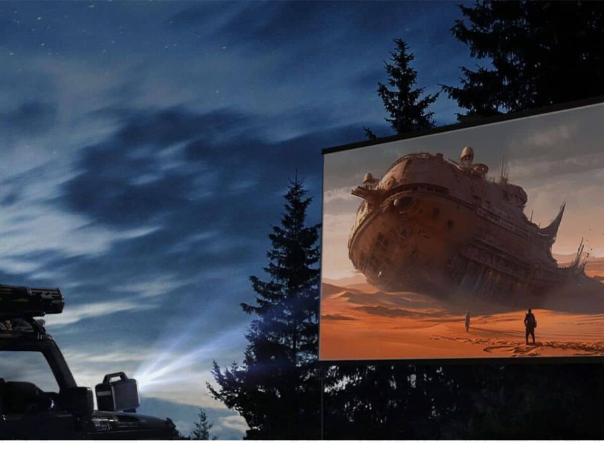 Best-Outdoor-Projectors1